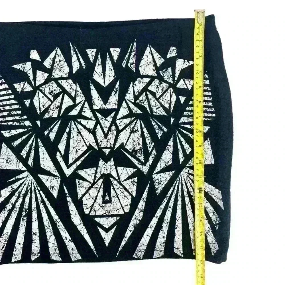 Vero Moda  Silver Black Mini Skirt size M Sparkly Geometric design 90s Y2k Party - Picture 10 of 14